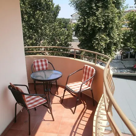 Europa ゲストハウス キテン