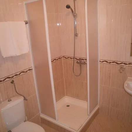 ゲストハウス Europa キテン